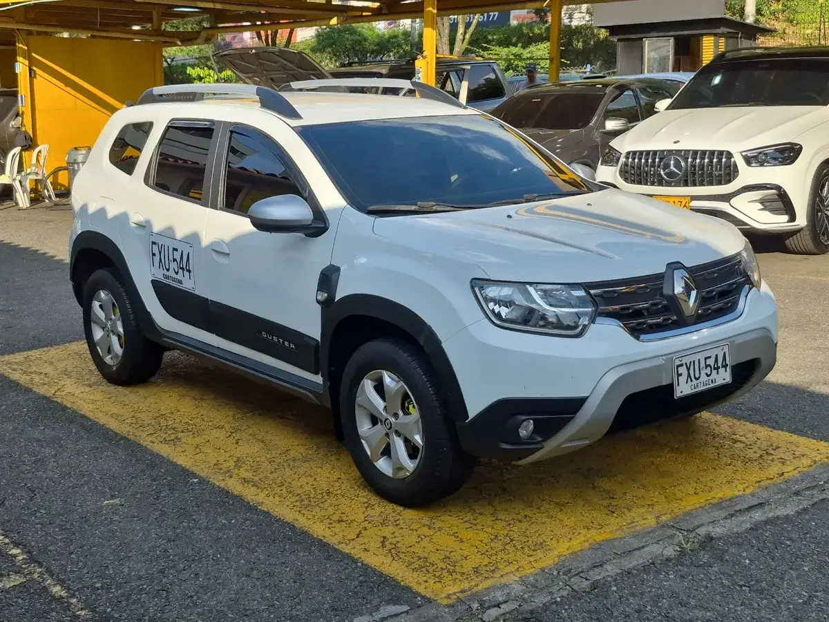 2023  Renault Duster