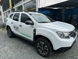 2023  Renault Duster - Image 2