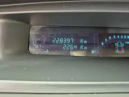 2010  Renault Grand - Image 2