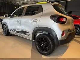 2025  Renault Kwid - Image 3