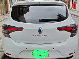 2023  Renault Sandero - Image 2