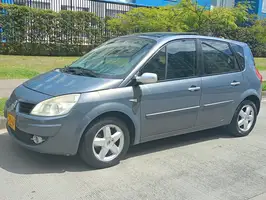 2008  Renault Scénic - Image 1