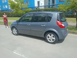 2008  Renault Scénic - Image 3