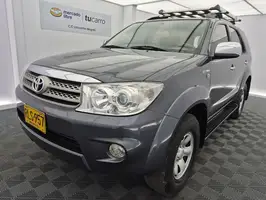2012  Toyota Fortuner - Image 1