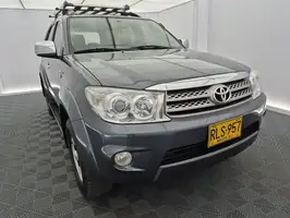 2012  Toyota Fortuner - Image 3