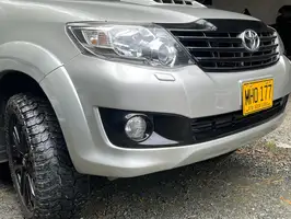 2012  Toyota Fortuner - Image 5
