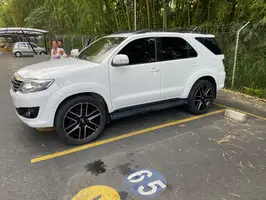 2014  Toyota Fortuner - Image 1