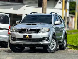 2014  Toyota Fortuner - Image 4