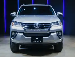 2019  Toyota Fortuner - Image 3