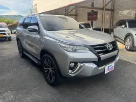 2019  Toyota Fortuner - Image 3