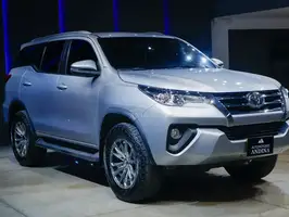 2019  Toyota Fortuner - Image 4
