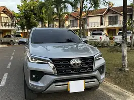 2024  Toyota Fortuner - Image 3