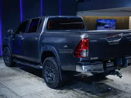 2020  Toyota Hilux - Image 4