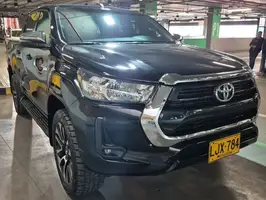 2022  Toyota Hilux - Image 4