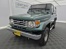 1993  Toyota Land - Image 4