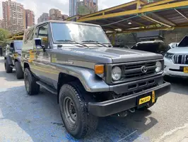 1999  Toyota Land - Image 3