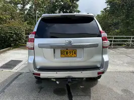 2011  Toyota Prado - Image 5