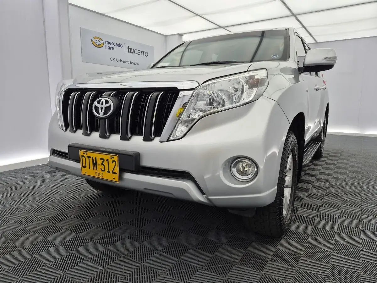 2017  Toyota Prado