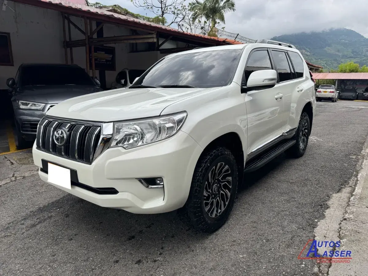 2019  Toyota Prado