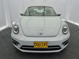 2018  Volkswagen Beetle - Image 3