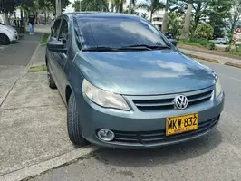 2013  Volkswagen Gol - Image 2