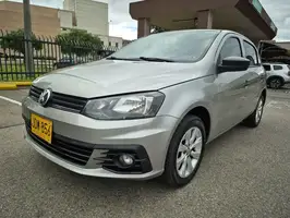 2017  Volkswagen Gol - Image 3