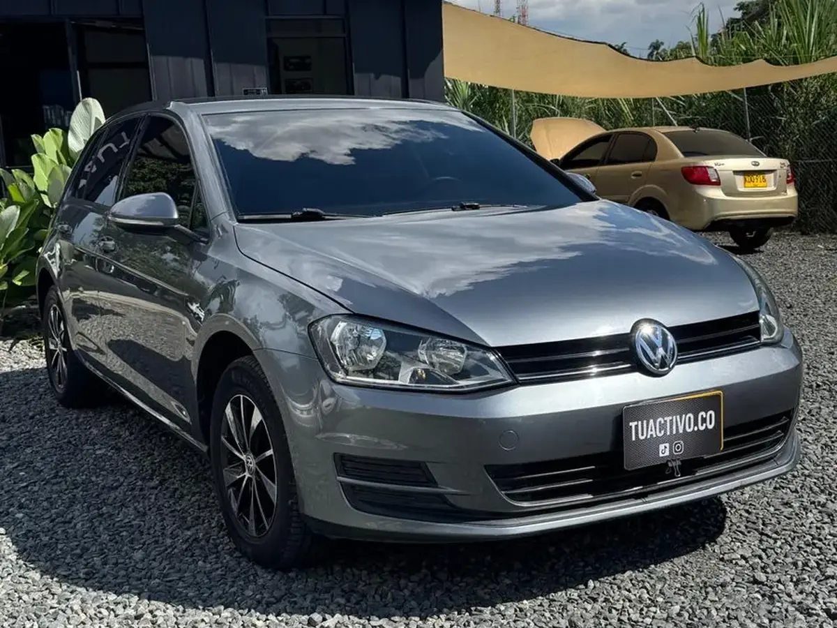 2015  Volkswagen Golf