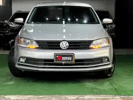 2016  Volkswagen Jetta - Image 3