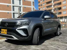 2022  Volkswagen Taos - Image 1