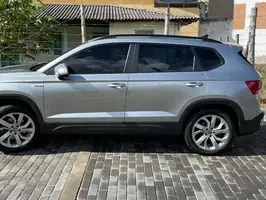 2022  Volkswagen Taos - Image 3