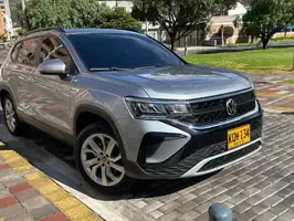 2022  Volkswagen Taos - Image 5