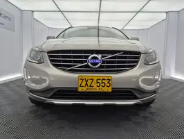 2014  Volvo Unknown - Image 3