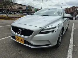 2019  Volvo Unknown - Image 4