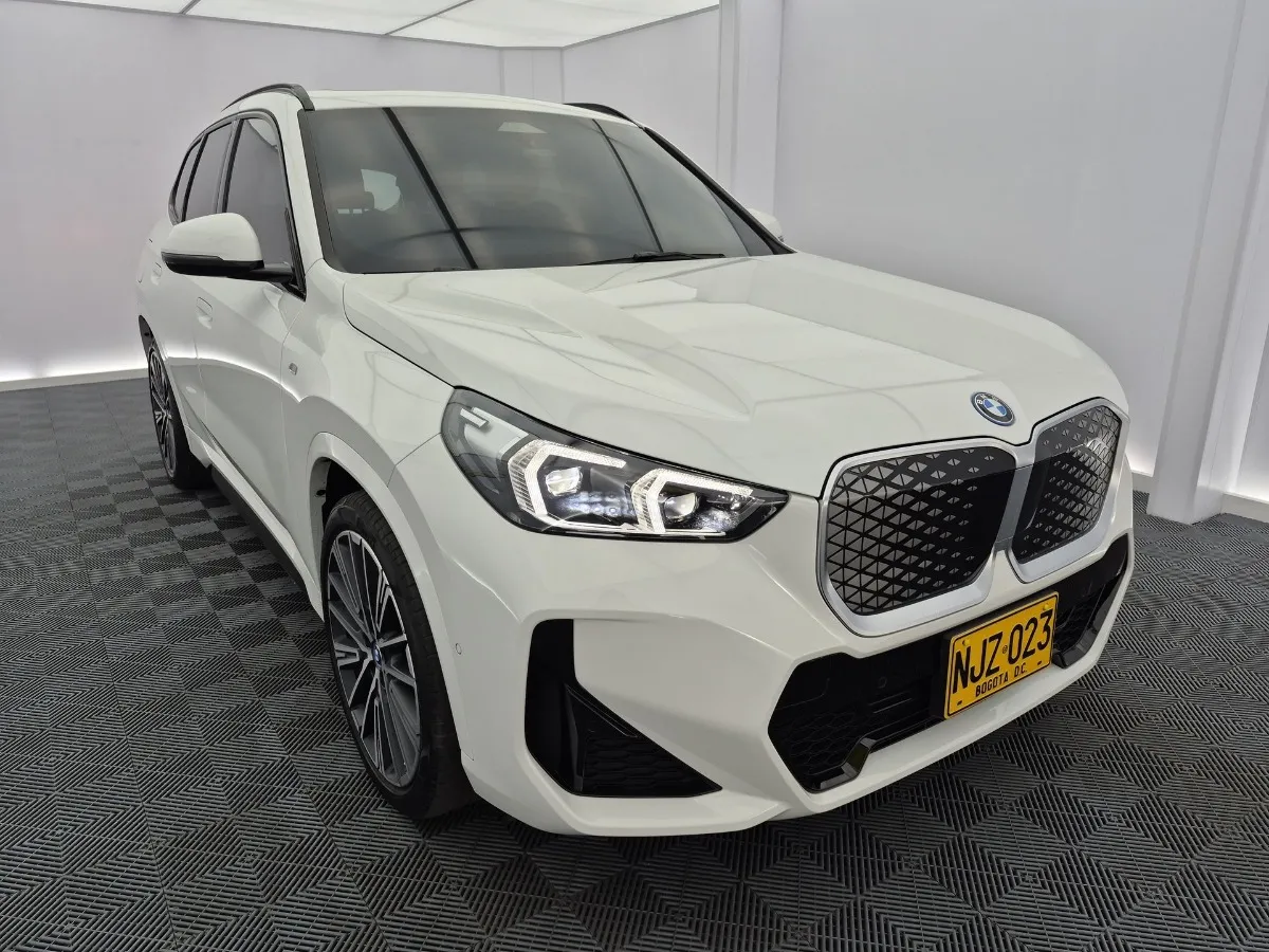 2025 Bmw Ix1 low mileage car in Tampa