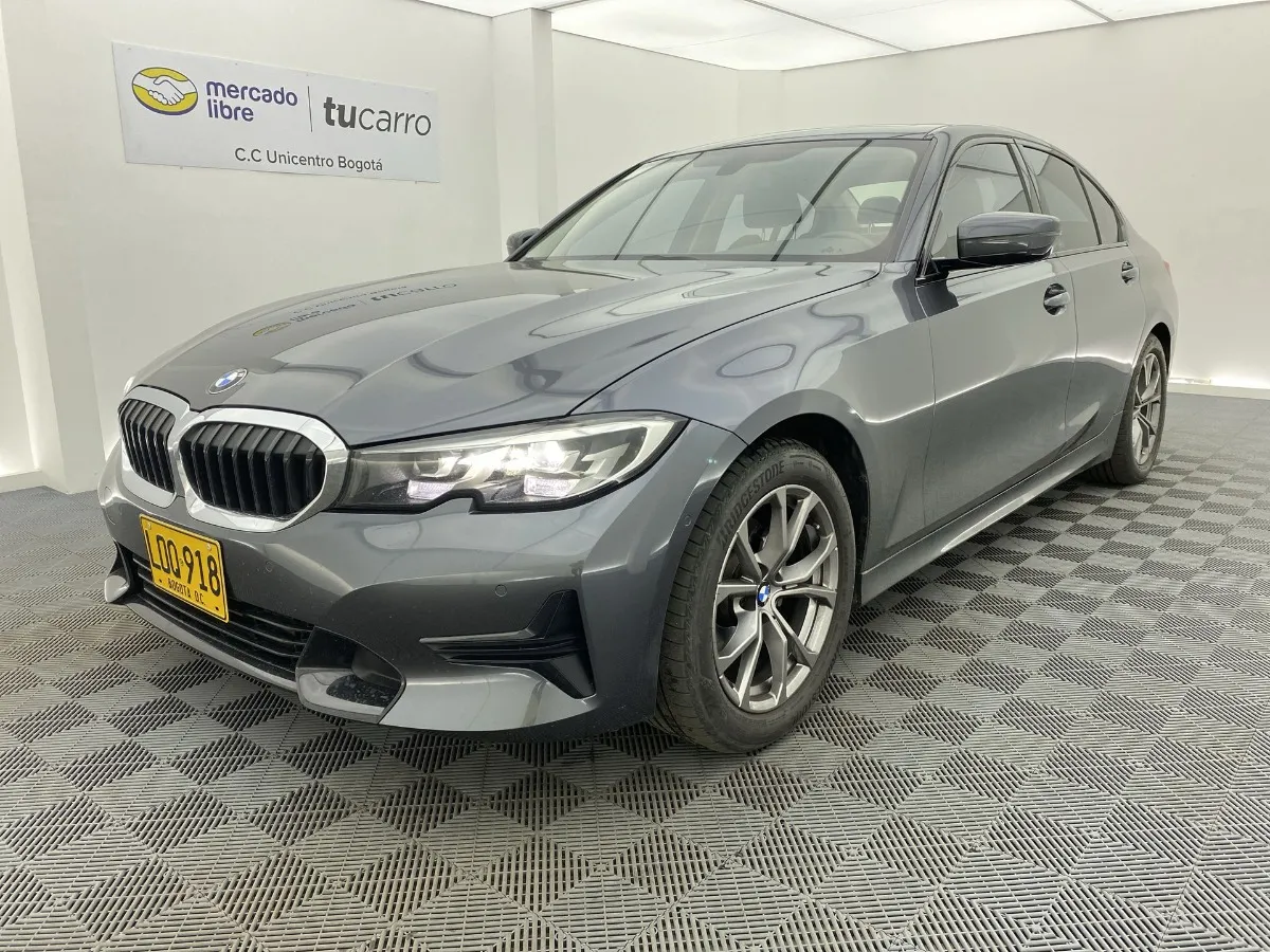 2020 Bmw Serie low mileage car in Tampa