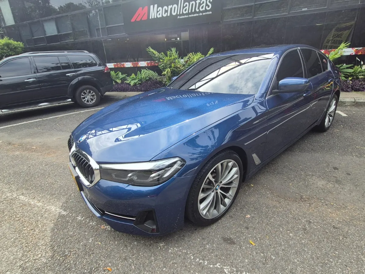 2022 Bmw Serie low mileage car in Tampa