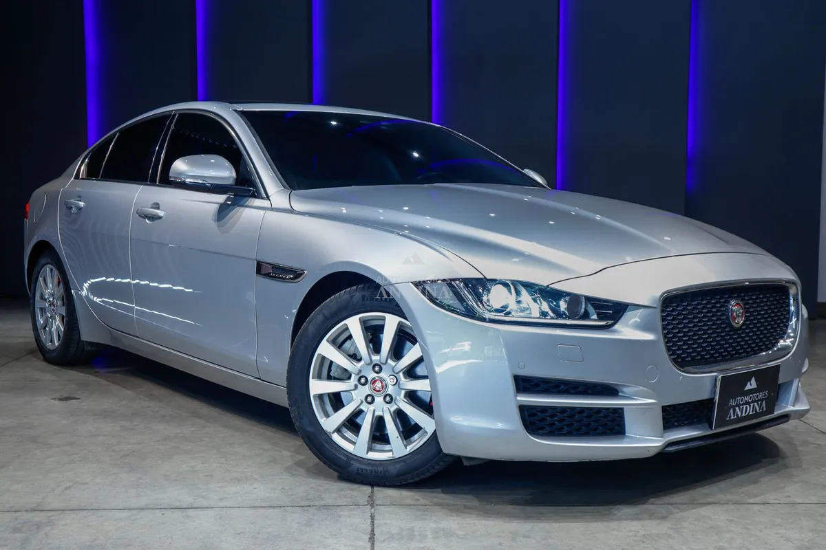 2019 Jaguar Unknown low mileage car in Tampa