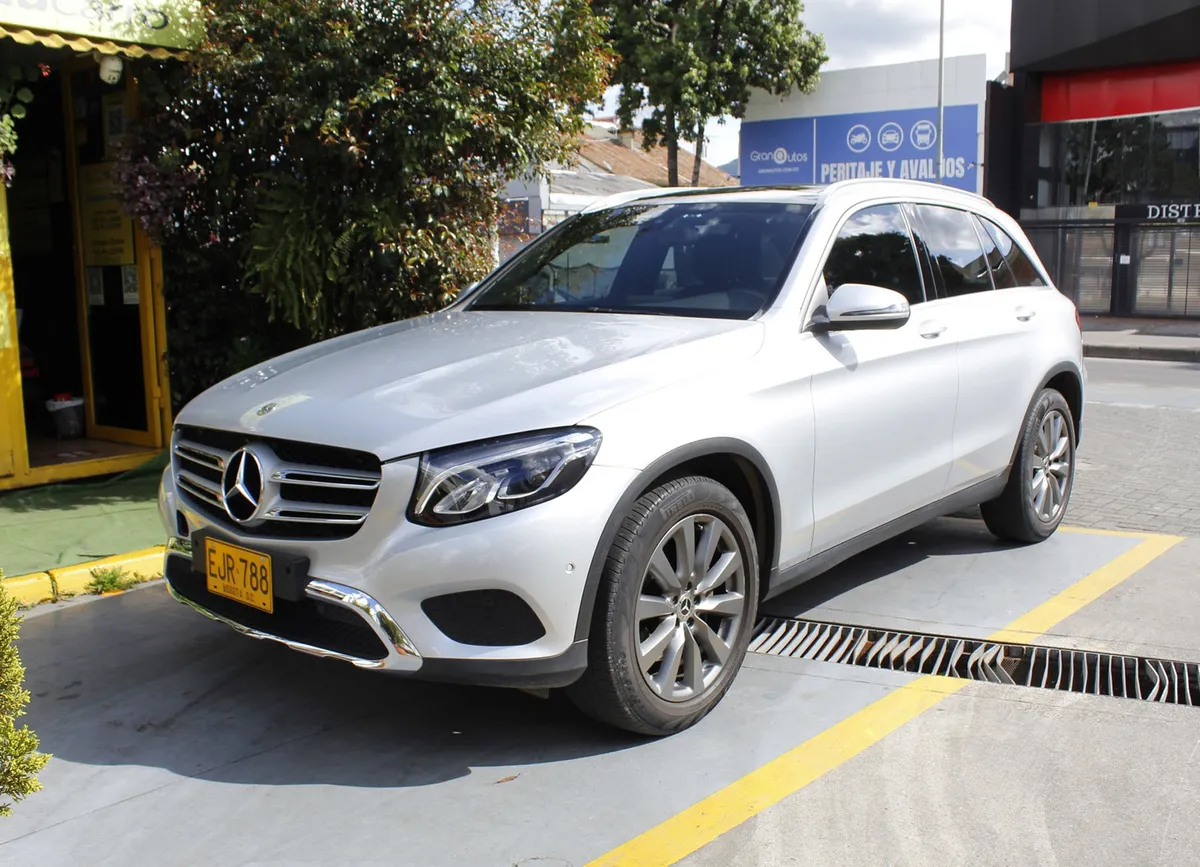 2018 Mercedes Unknown low mileage car in Tampa