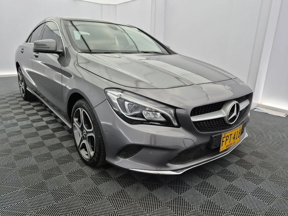 2019 Mercedes Unknown low mileage car in Tampa