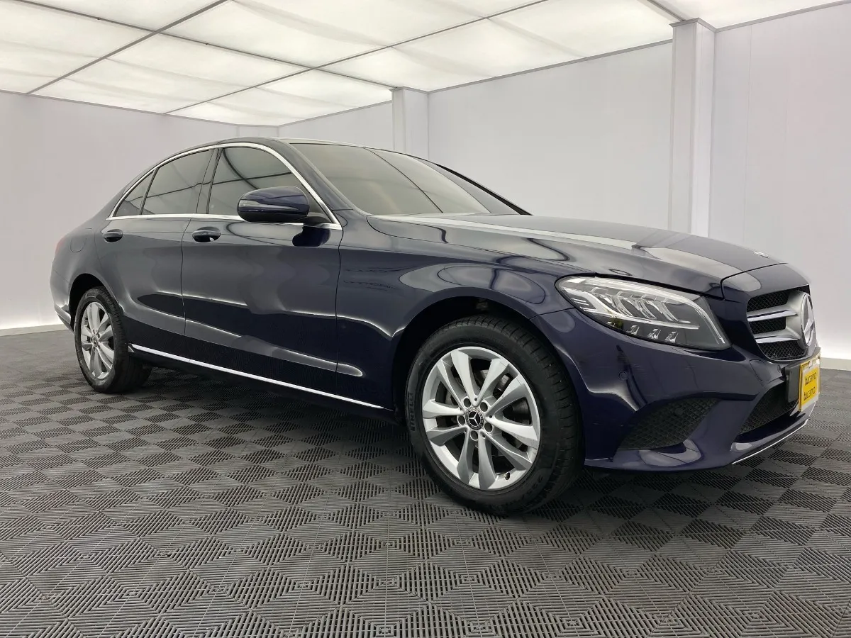 2019 Mercedes Unknown low mileage car in Tampa