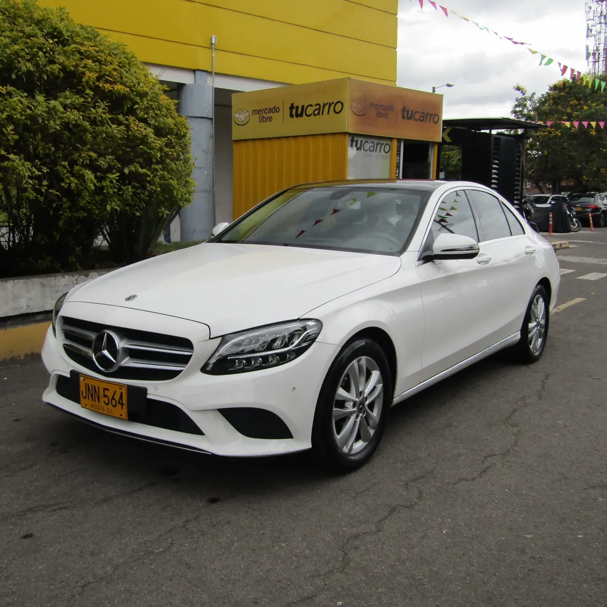 2021 Mercedes Unknown low mileage car in Tampa