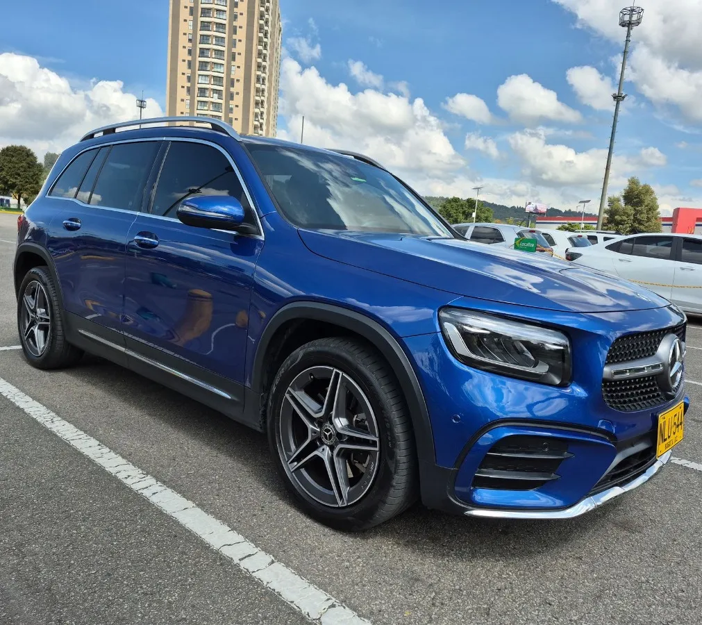 2025 Mercedes Unknown low mileage car in Tampa