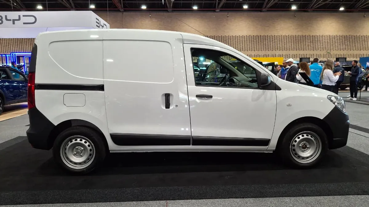 2026 Renault Kangoo low mileage car in Tampa