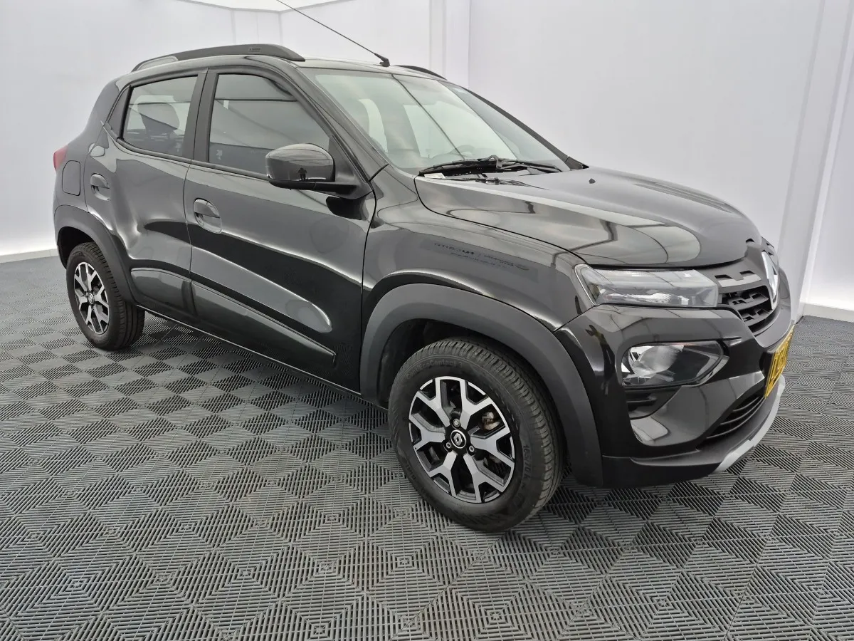 2023 Renault Kwid low mileage car in Tampa