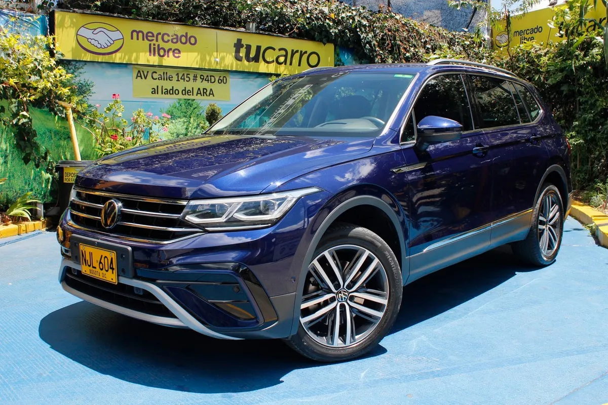 2023 Volkswagen Tiguan low mileage car in Tampa